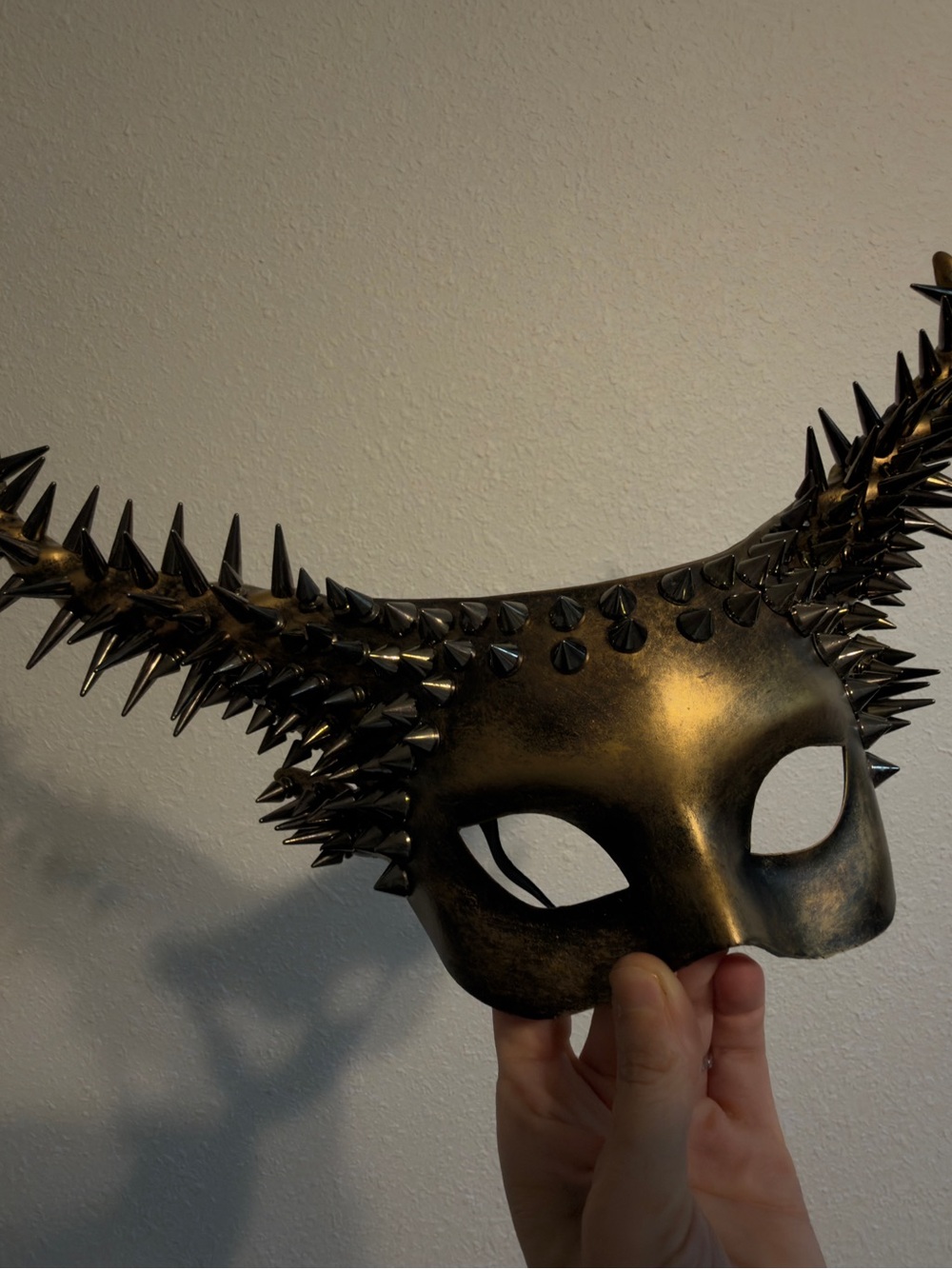 Spiked Metallic Horned Mask in Aged Gold